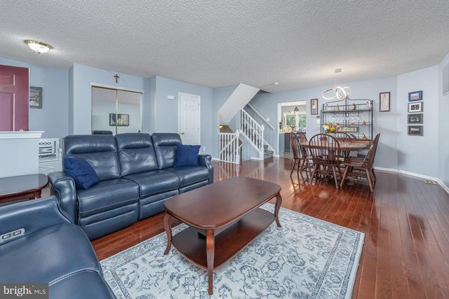 306 ALLENS LN, Mullica Hill, NJ 08062