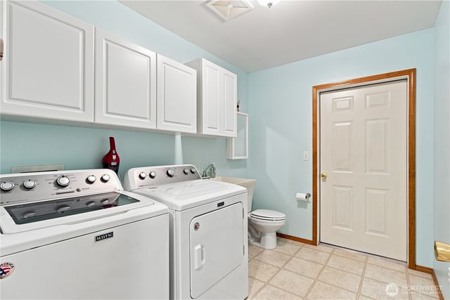 4782 NW Grover Lane, Bremerton, WA 98312
