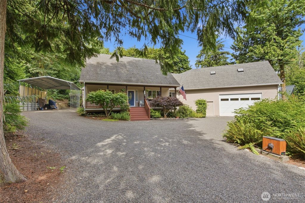 4782 NW Grover Lane, Bremerton, WA 98312