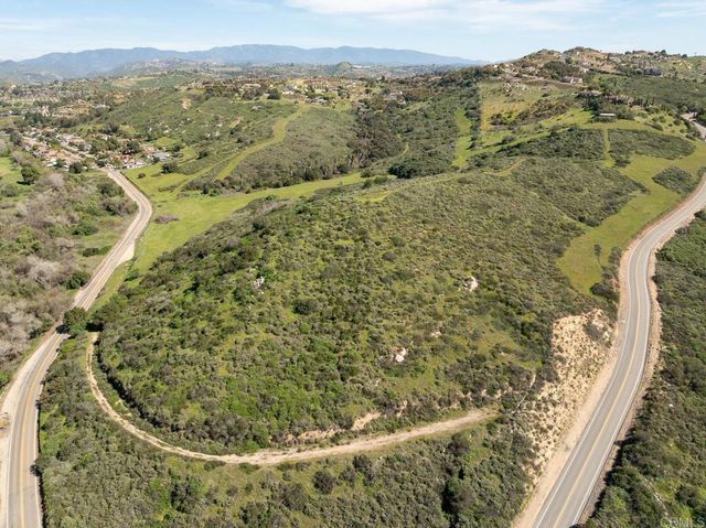 Old River Road, Bonsall, CA 92003