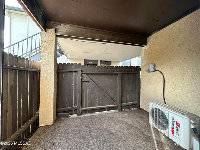 1620 N Wilmot Rd Unit P192, Tucson, AZ 85712