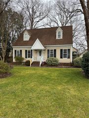 811 Bellingham DR, Chesapeake, VA 23322