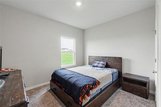 3920 NW 11th Court, Ankeny, IA 50023