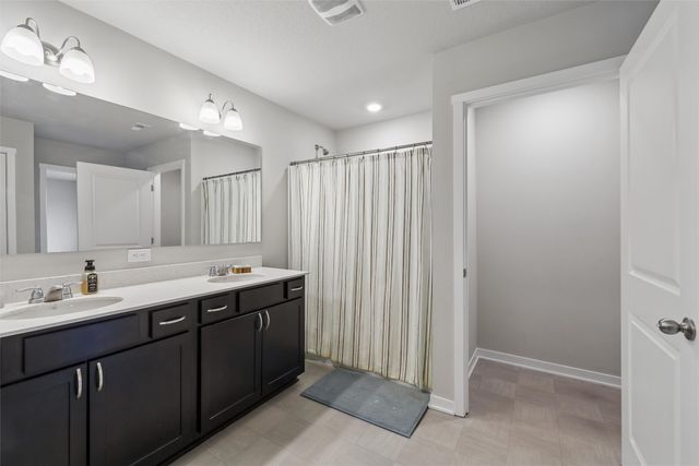 3920 NW 11th Court, Ankeny, IA 50023