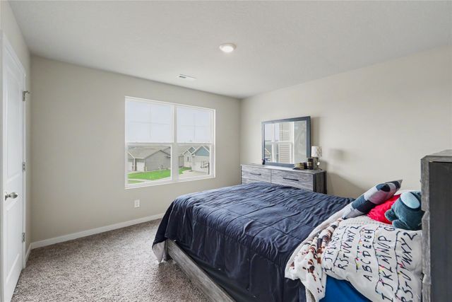 3920 NW 11th Court, Ankeny, IA 50023