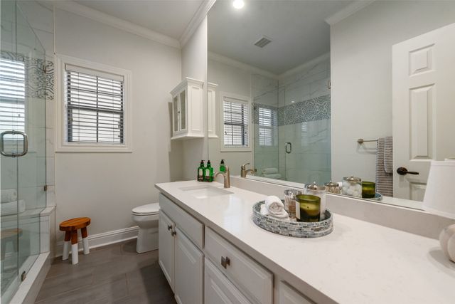 6813 Vista Ridge Drive E, Fort Worth, TX 76132