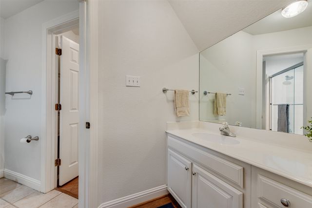 6813 Vista Ridge Drive E, Fort Worth, TX 76132