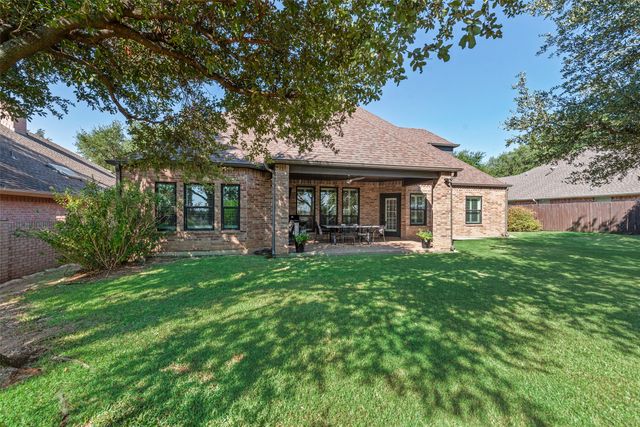 6813 Vista Ridge Drive E, Fort Worth, TX 76132