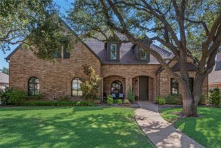 6813 Vista Ridge Drive E, Fort Worth, TX 76132