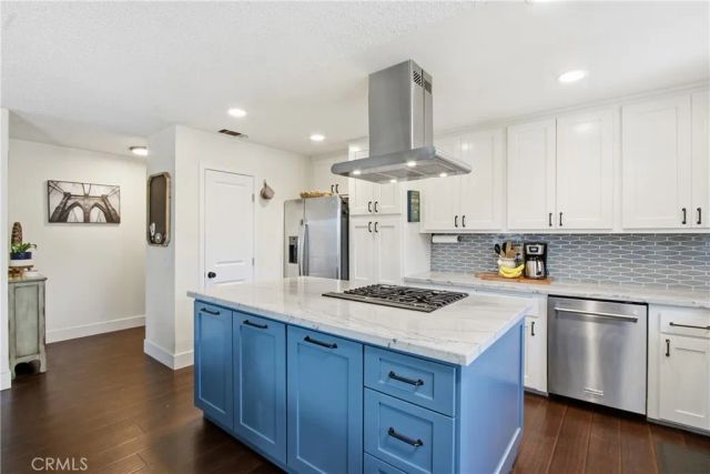 17430 Crawford, Lake Elsinore, CA 92530