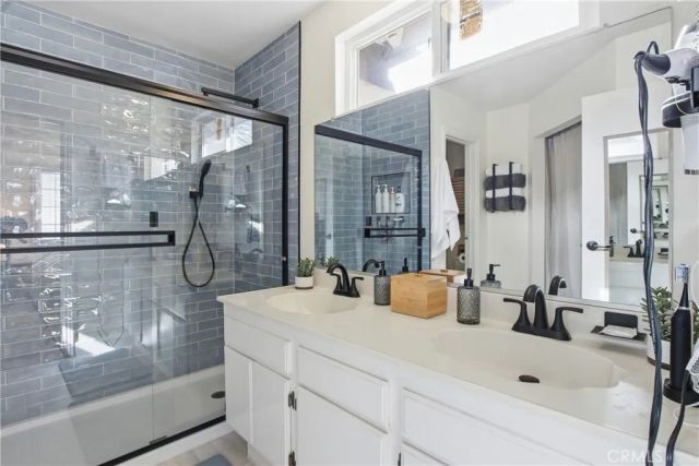 17430 Crawford, Lake Elsinore, CA 92530