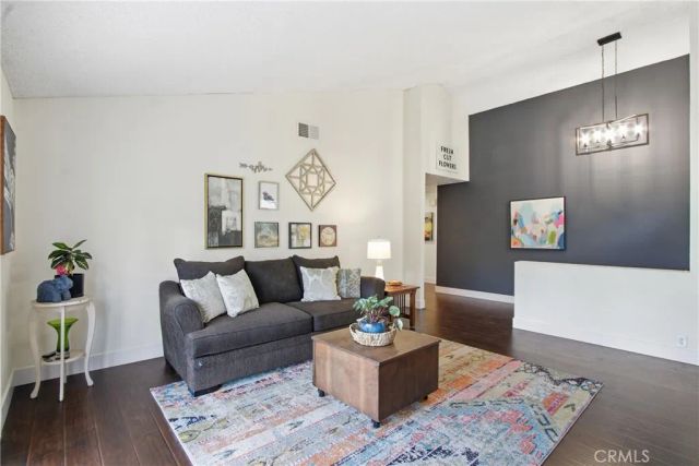 17430 Crawford, Lake Elsinore, CA 92530