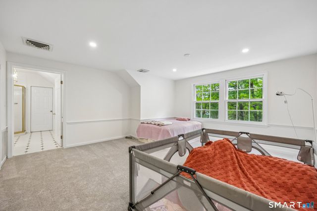 206 Peddlers Road, Guilford, CT 06437
