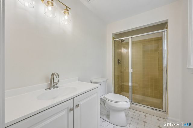 206 Peddlers Road, Guilford, CT 06437