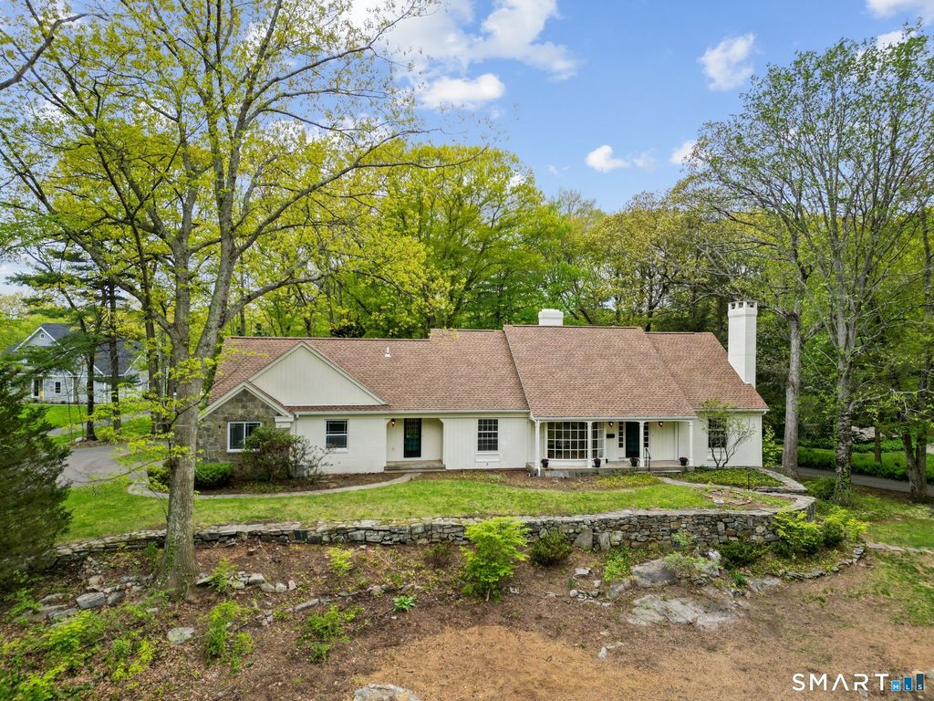 206 Peddlers Road, Guilford, CT 06437