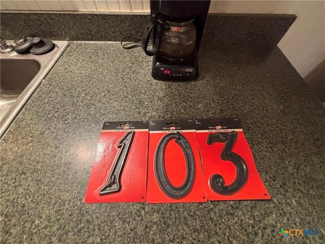 103 Cassie Street, Port O'connor, TX 77982