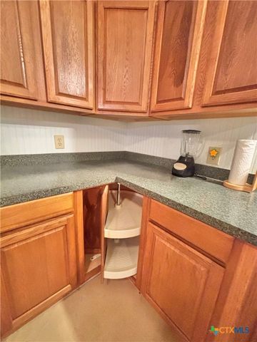 103 Cassie Street, Port O'connor, TX 77982