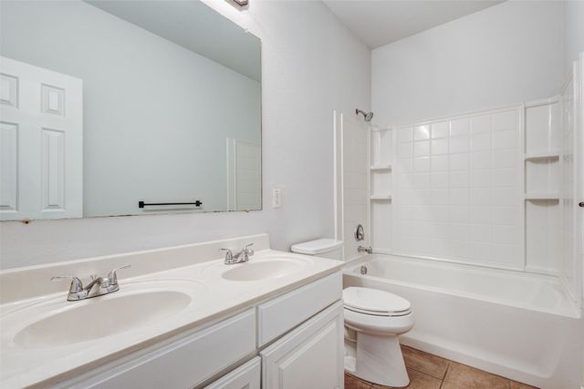 2728 Cameron Bay Drive, Lewisville, TX 75056