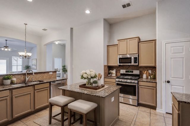 2728 Cameron Bay Drive, Lewisville, TX 75056