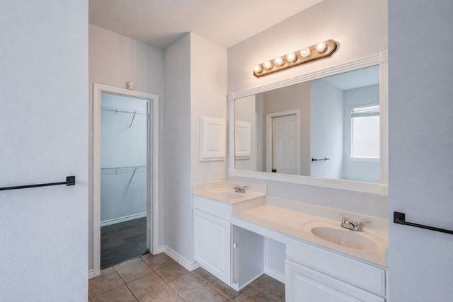 2728 Cameron Bay Drive, Lewisville, TX 75056