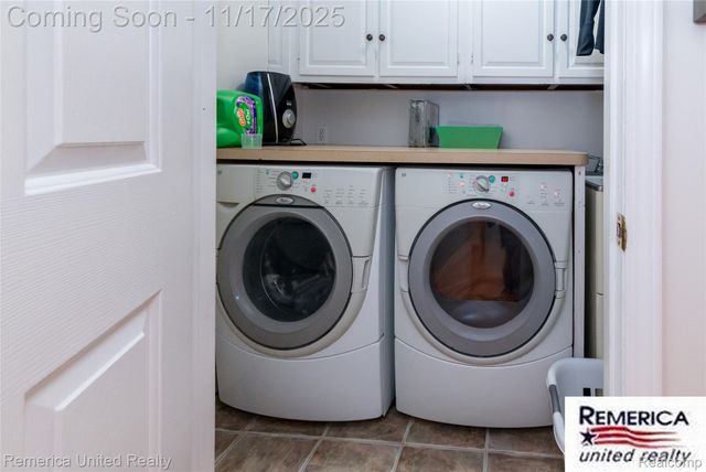 9852 Southlawn Circle, Somerset Township, MI 49249