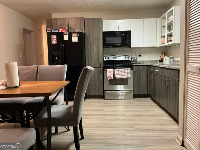6146 Hickory Drive, Forest Park, GA 30297