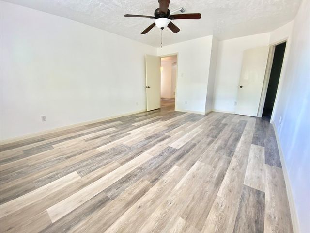 4203 Breckenridge Drive, Houston, TX 77066