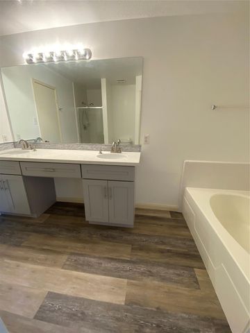 4203 Breckenridge Drive, Houston, TX 77066