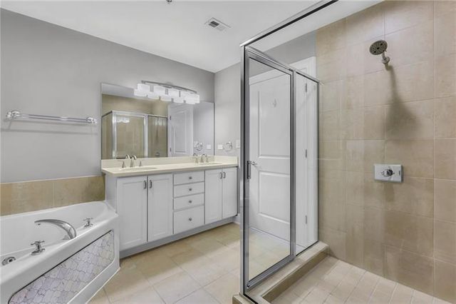 285 Centennial Olympic Park Drive NW 1902, Atlanta, GA 30313