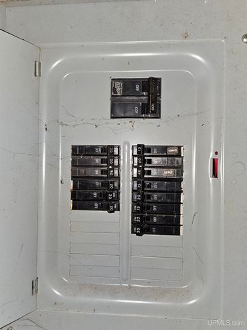 308 W Houghton Avenue, Houghton, MI 49931