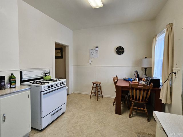 308 W Houghton Avenue, Houghton, MI 49931