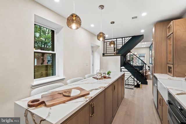 1514 S 5TH ST, Philadelphia, PA 19147