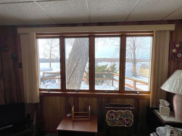 3302 N Blackstone Avenue, Colon, MI 49040