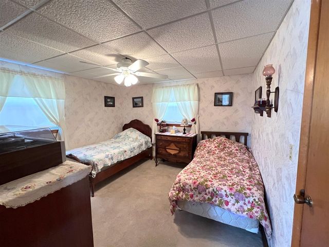 3302 N Blackstone Avenue, Colon, MI 49040