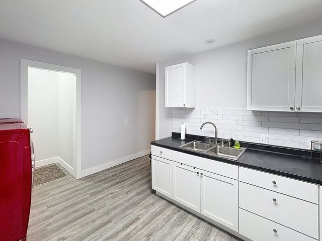 1518 W 2nd Street, Davenport, IA 52802