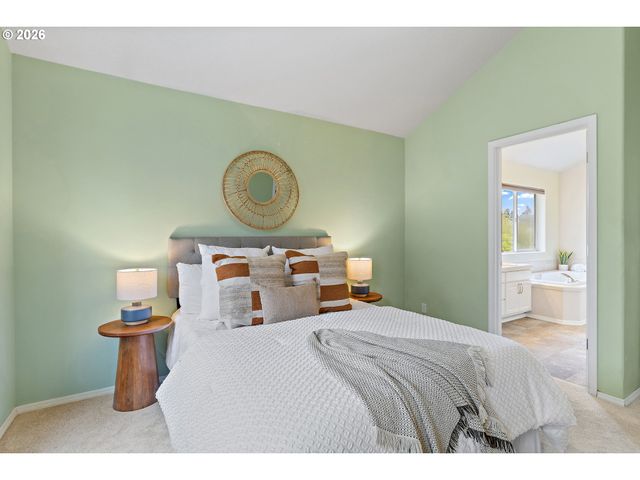 9013 Sw PIPPEN Ln Sw, Tigard, OR 97224