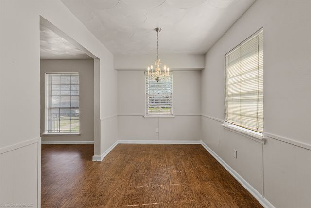 2525 Belhaven Drive, Mesquite, TX 75150