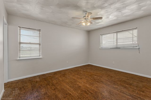 2525 Belhaven Drive, Mesquite, TX 75150