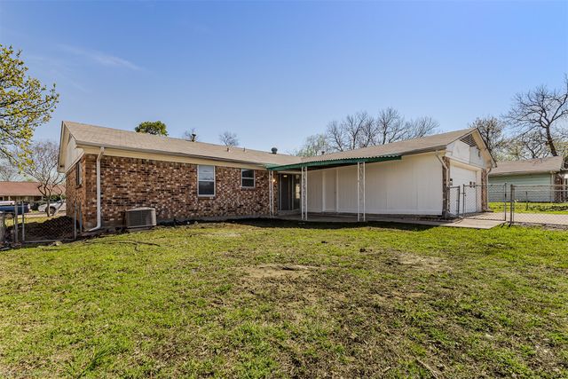 2525 Belhaven Drive, Mesquite, TX 75150
