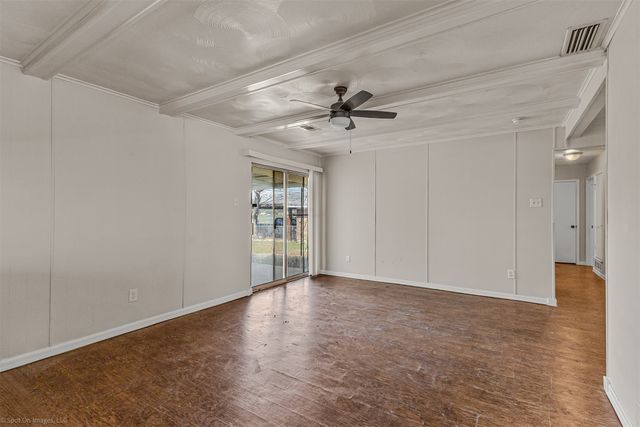 2525 Belhaven Drive, Mesquite, TX 75150