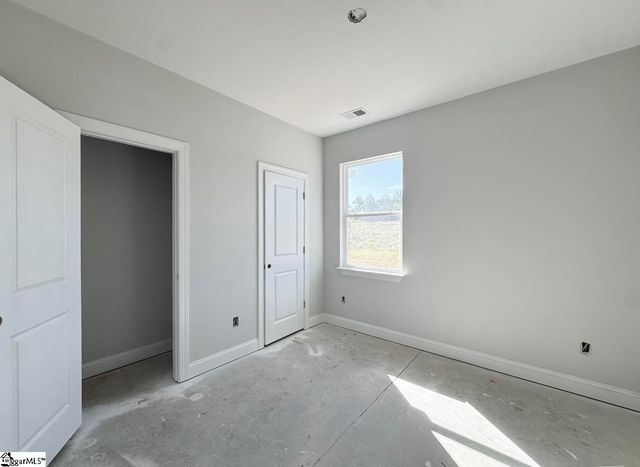 1120 Stable Way, Landrum, SC 29356