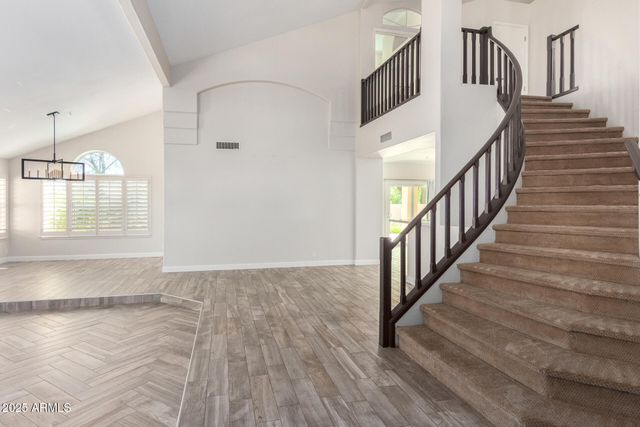 9159 E TOPEKA Drive, Scottsdale, AZ 85255