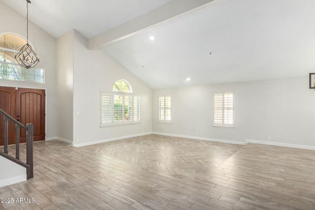 9159 E TOPEKA Drive, Scottsdale, AZ 85255