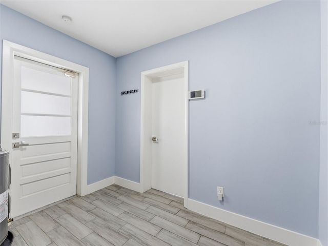 2305 W CRAWFORD STREET, Tampa, FL 33604