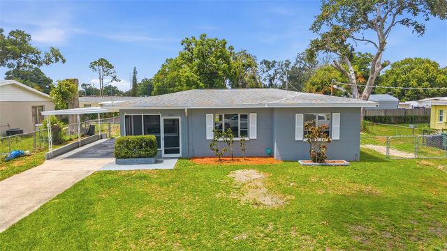 2305 W CRAWFORD STREET, Tampa, FL 33604