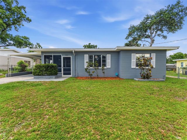 2305 W CRAWFORD STREET, Tampa, FL 33604