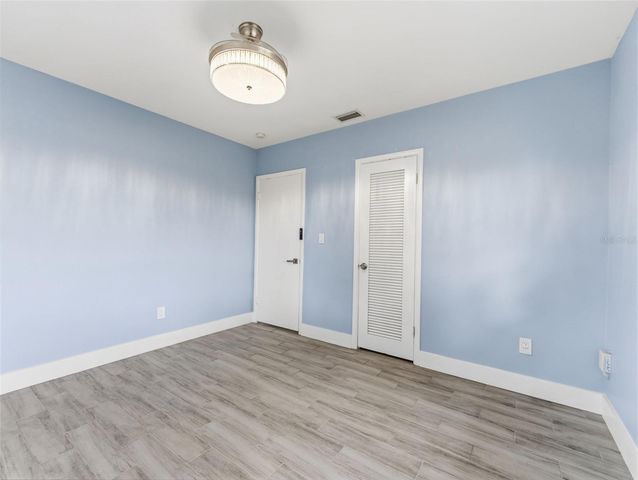 2305 W CRAWFORD STREET, Tampa, FL 33604
