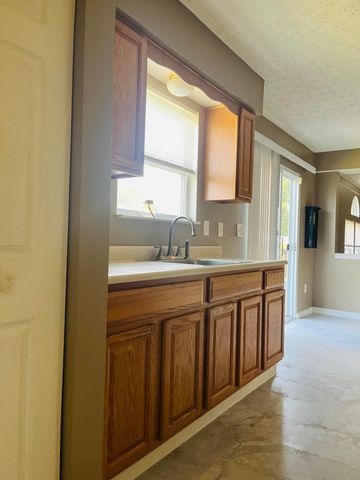 48 Langtree Drive, Pickerington, OH 43147