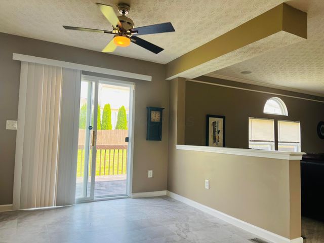 48 Langtree Drive, Pickerington, OH 43147