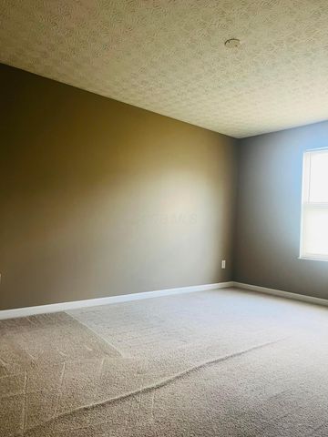 48 Langtree Drive, Pickerington, OH 43147